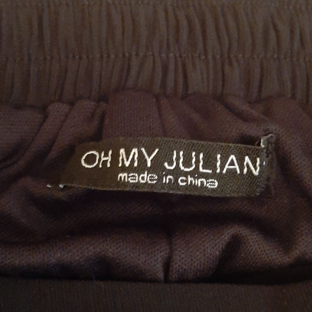 Pants - Picture 7 of 11